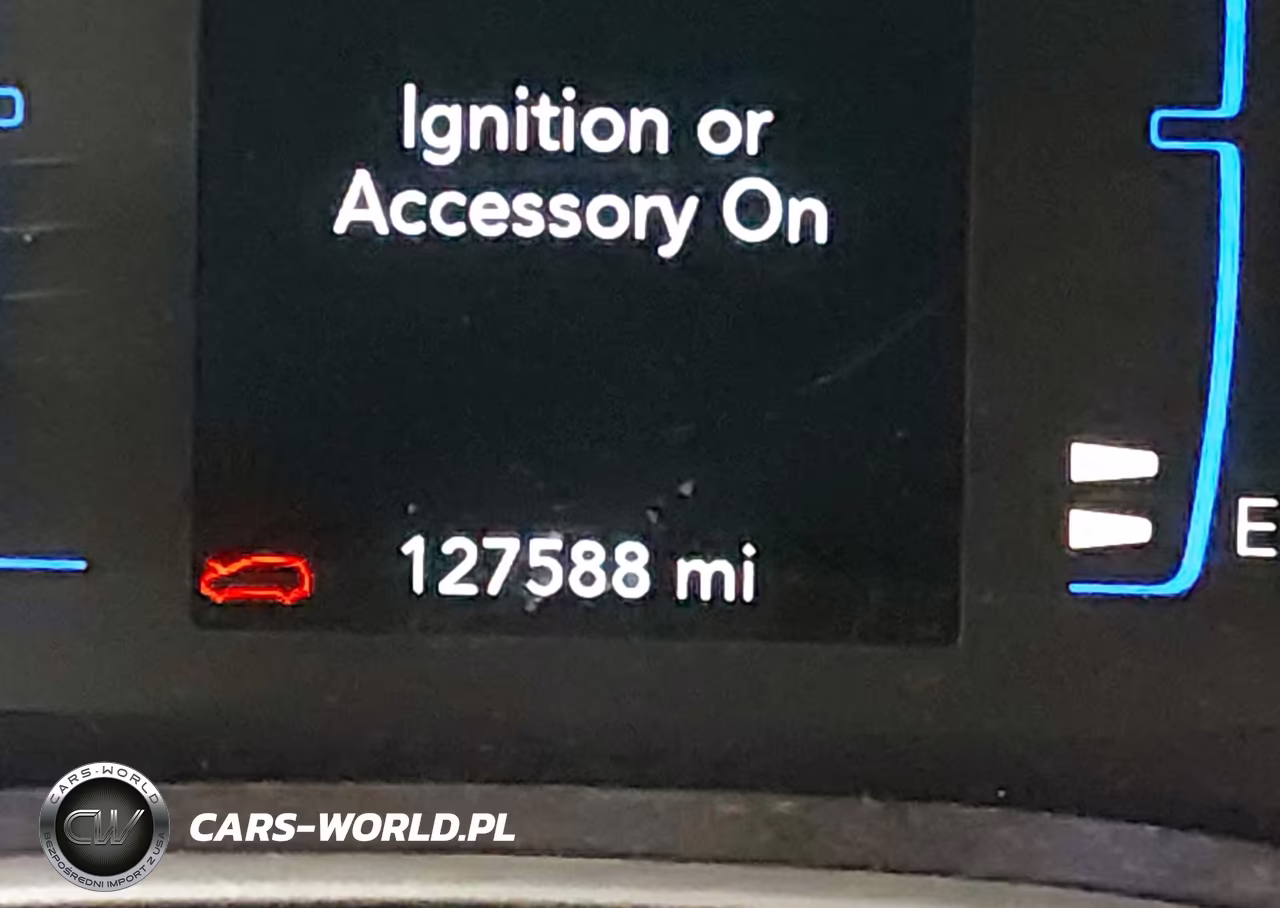 2020 Chrysler Pacifica Touring L VIN:2C4RC1BG1LR118048 - 16