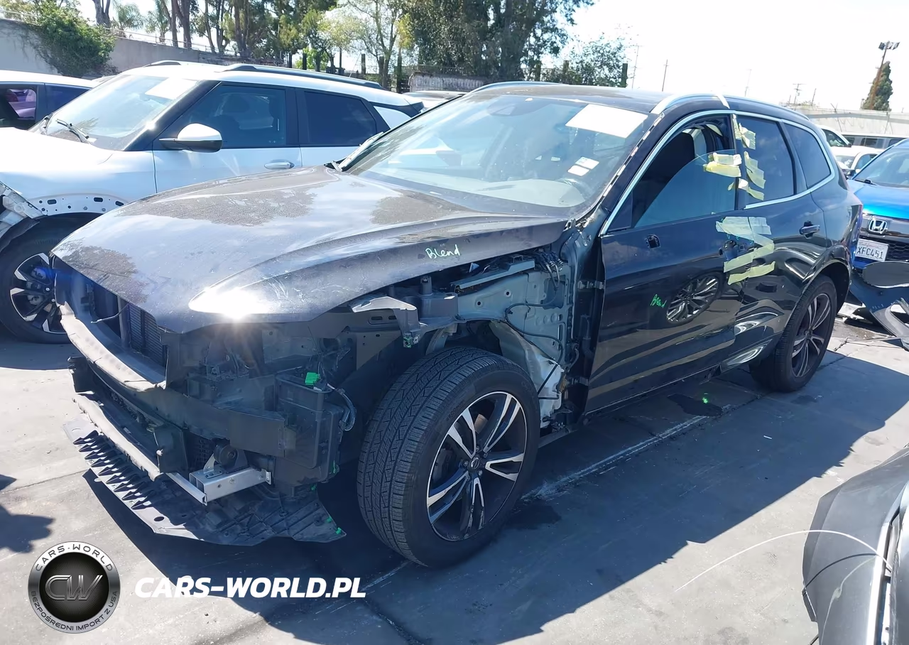 2018 Volvo Xc60 T5 Momentum VIN:YV4102RK7J1081754 - 2