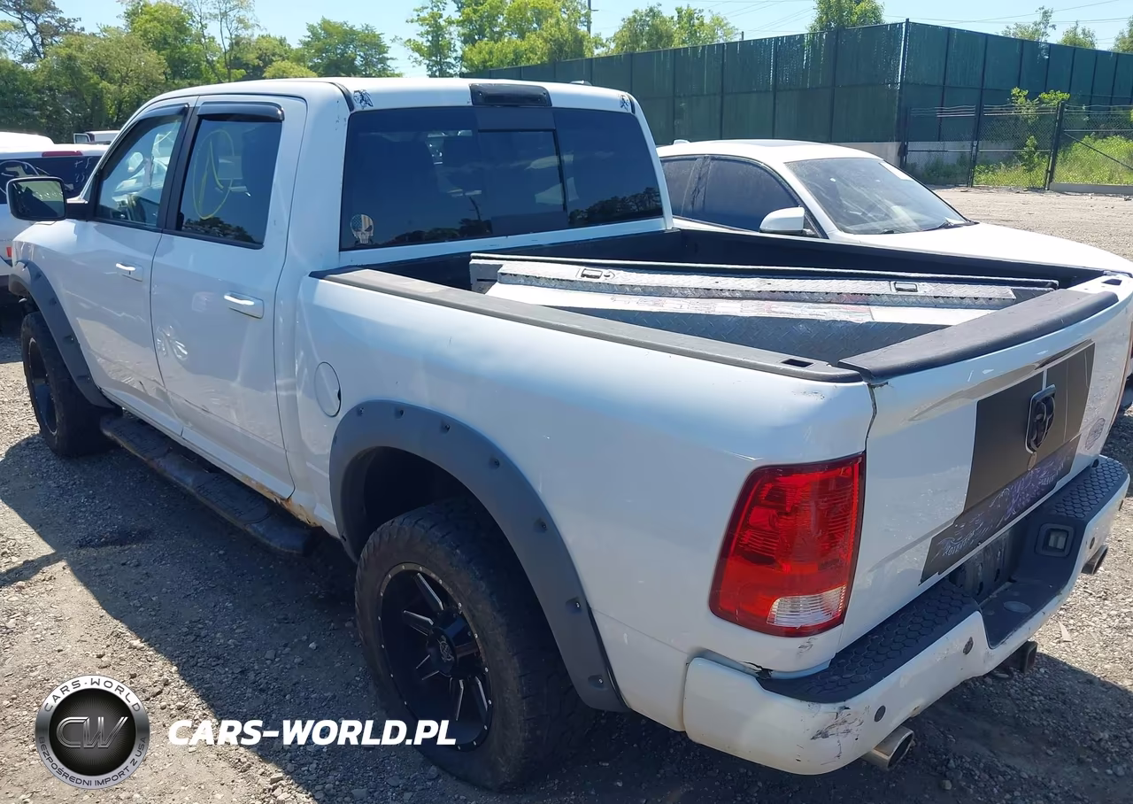 2011 Ram Ram 1500 Sport VIN:1D7RV1CT5BS590150 - 3