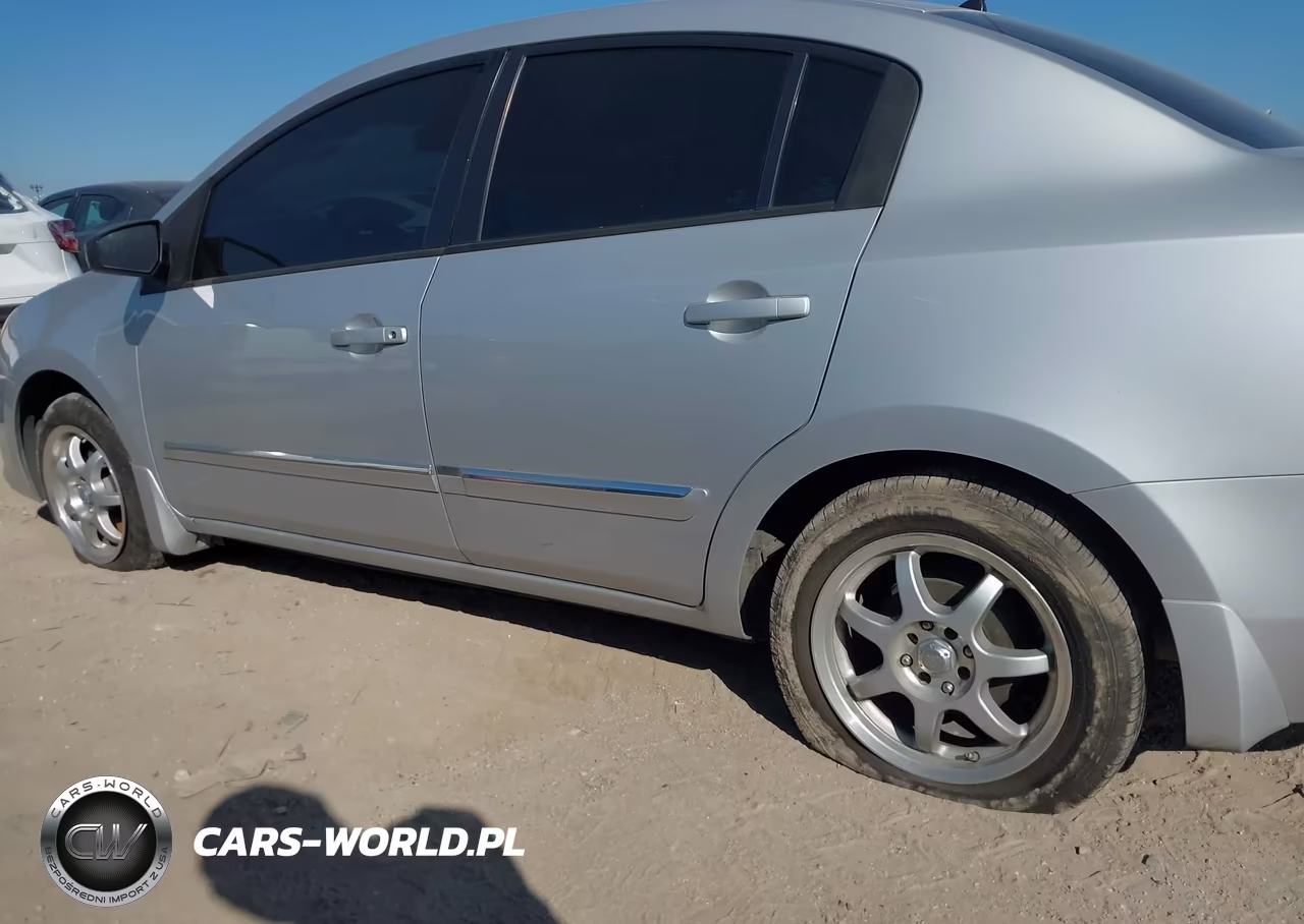 2011 Nissan Sentra 2.0S VIN:3N1AB6APXBL675506 - 15