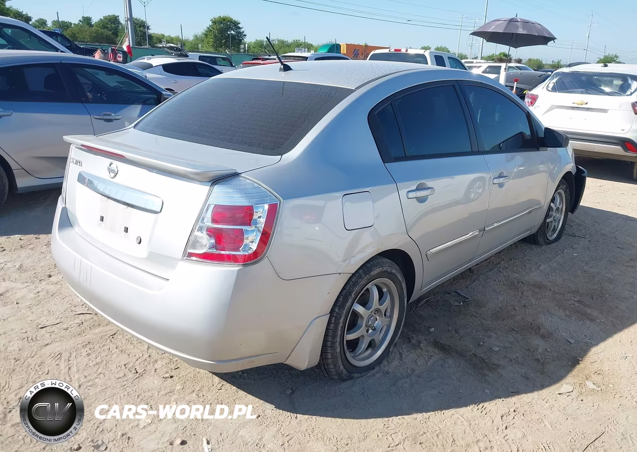 2011 Nissan Sentra 2.0S VIN:3N1AB6APXBL675506 - 4