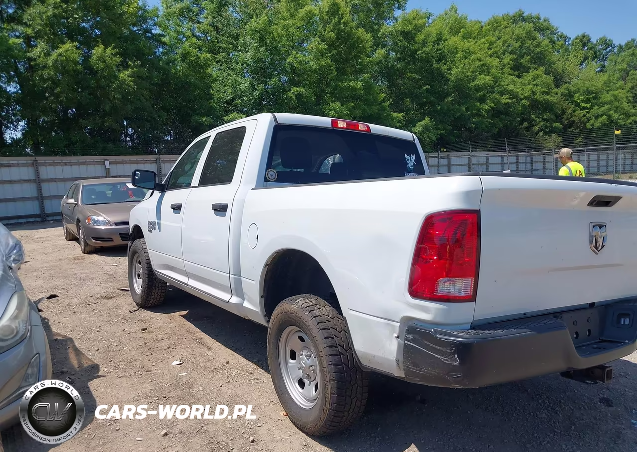 2023 Ram 1500 Classic Tradesman 4X4 5'7 Box VIN:3C6RR7KG4PG664136 - 3