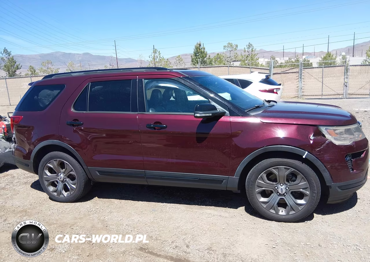 2018 Ford Explorer Sport VIN:1FM5K8GT4JGB65925 - 13