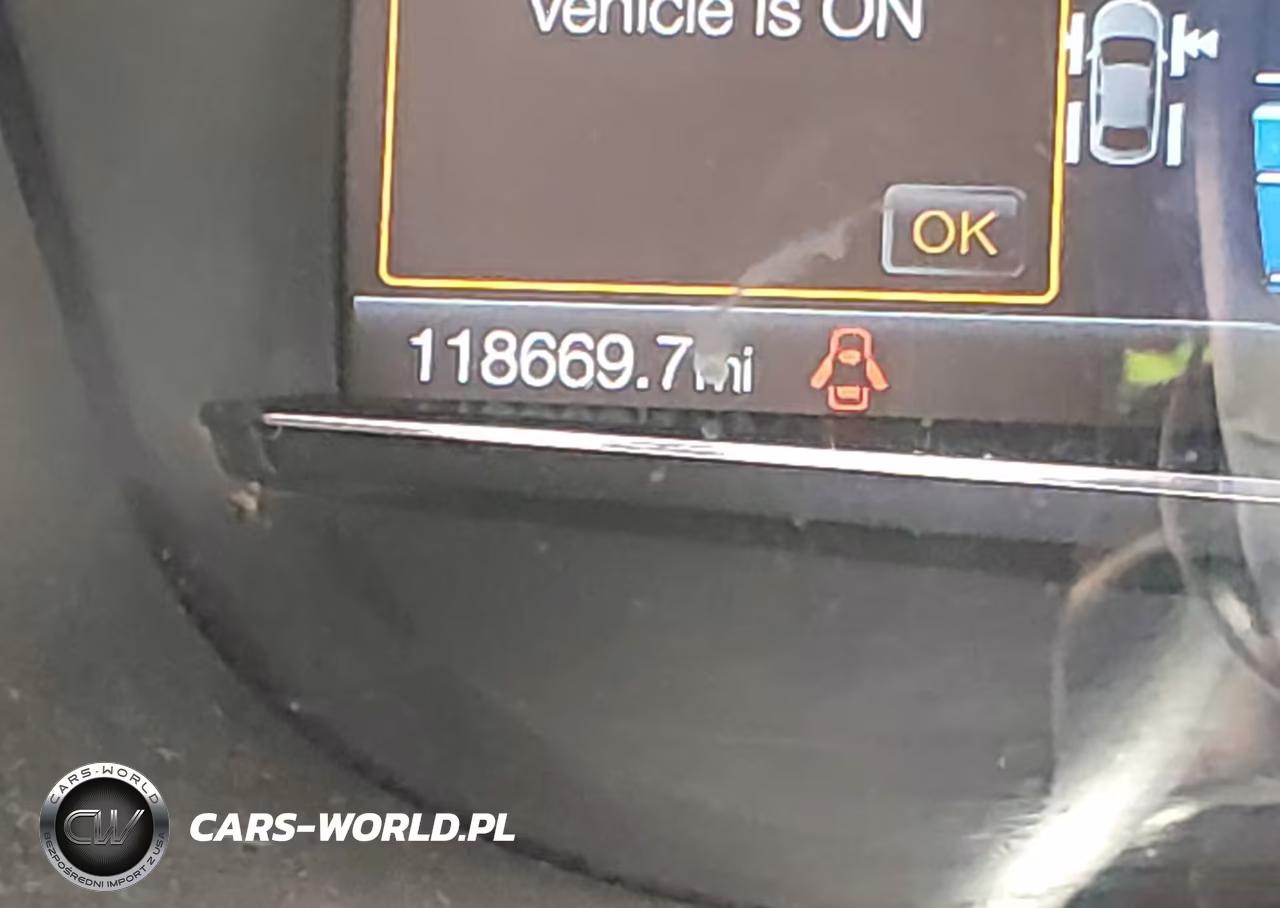 2018 Ford Explorer Sport VIN:1FM5K8GT4JGB65925 - 15