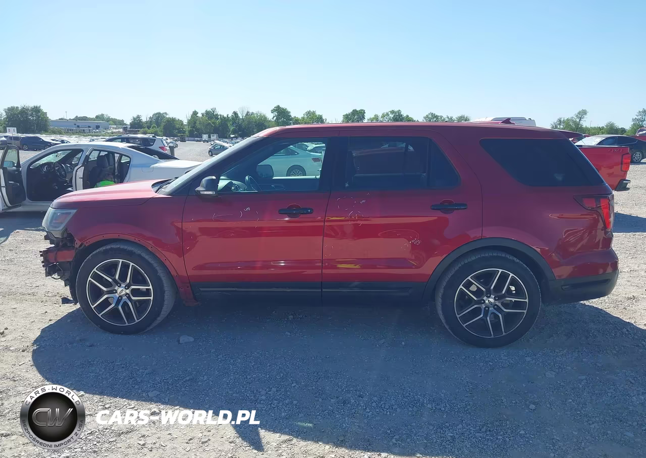 2018 Ford Explorer Sport VIN:1FM5K8GT6JGC41306 - 14