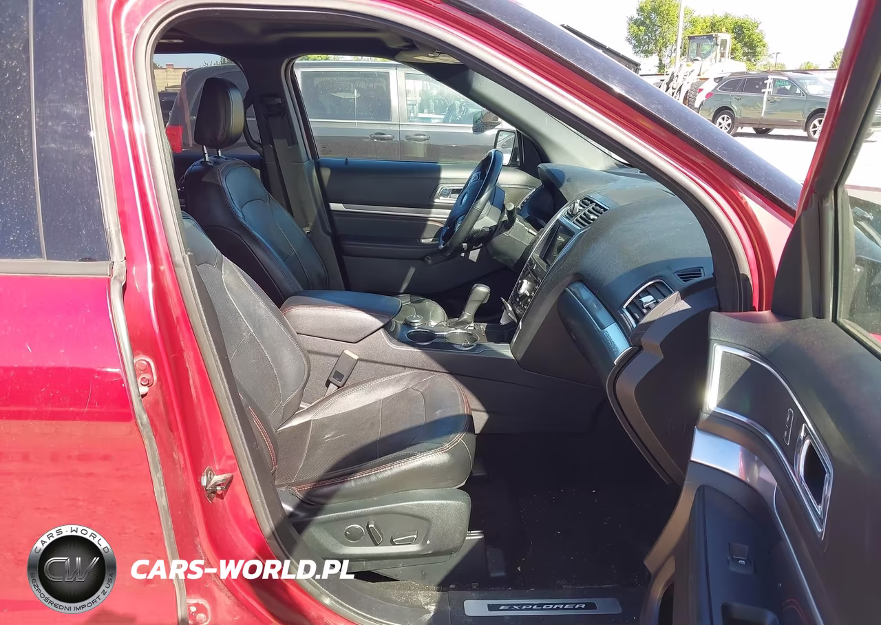 2018 Ford Explorer Sport VIN:1FM5K8GT6JGC41306 - 5