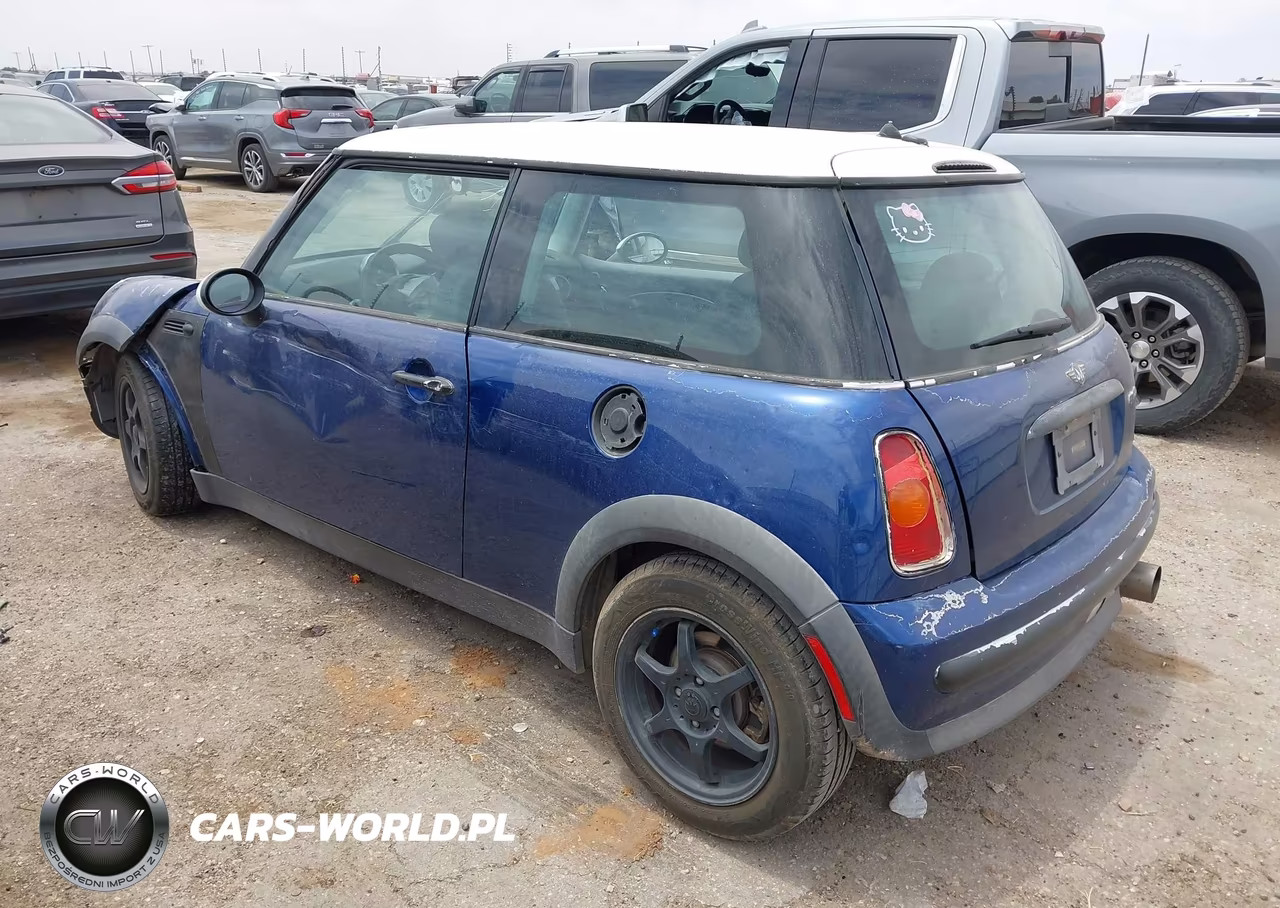 2004 Mini Cooper VIN:WMWRC334X4TJ57258 - 3