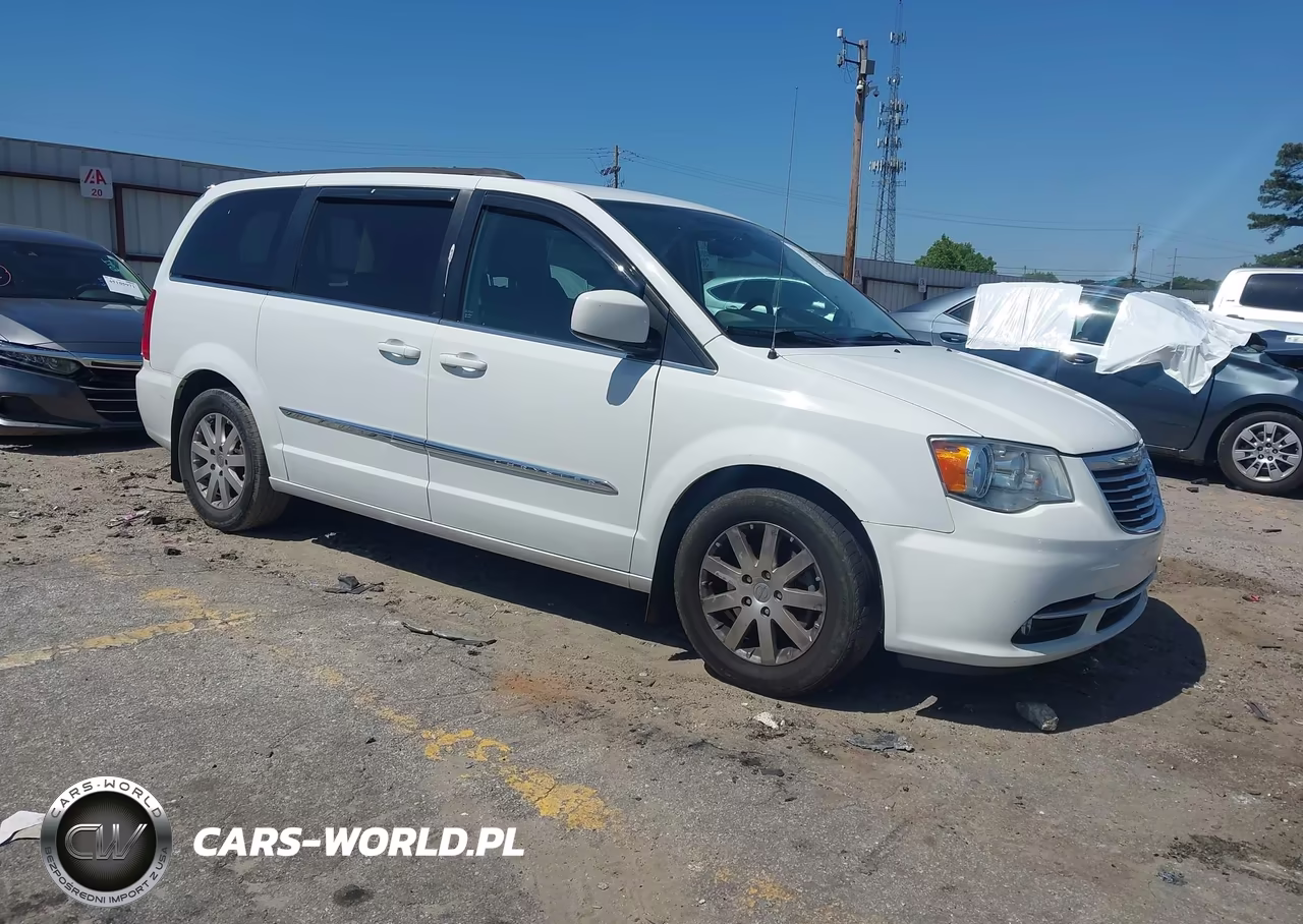 2016 Chrysler Town & Country Touring