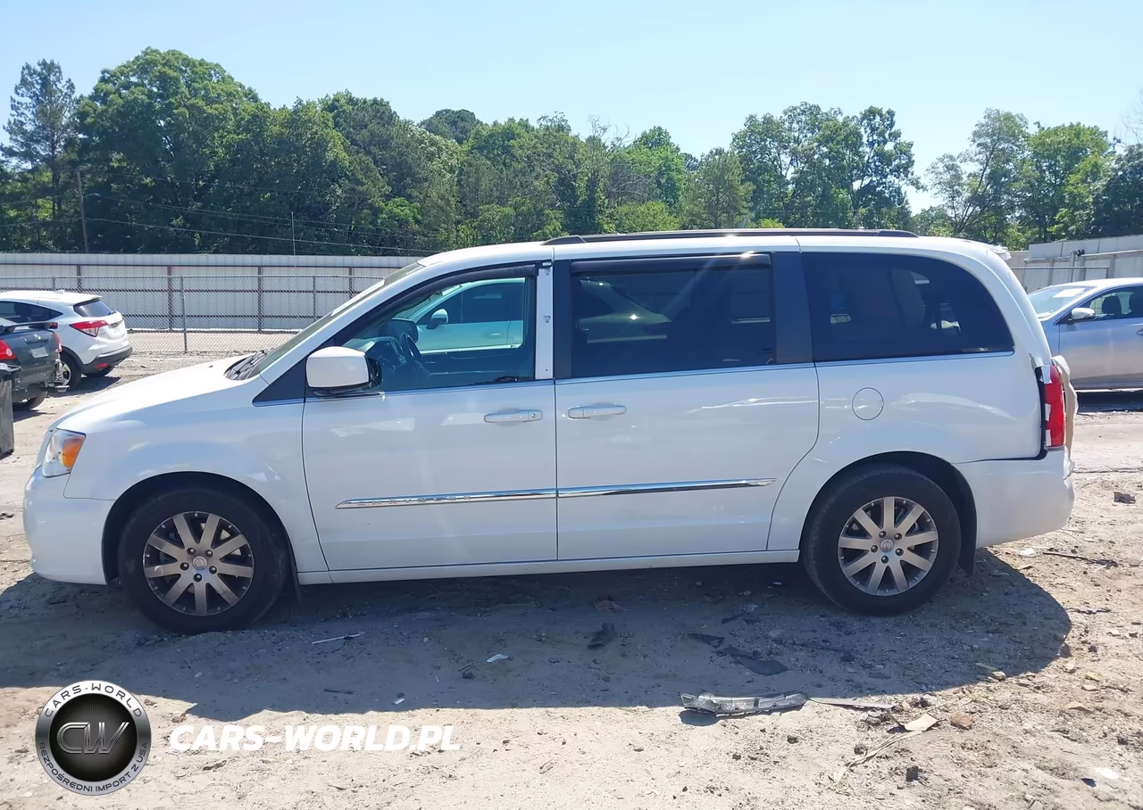 2016 Chrysler Town & Country Touring VIN:2C4RC1BG5GR148496 - 14