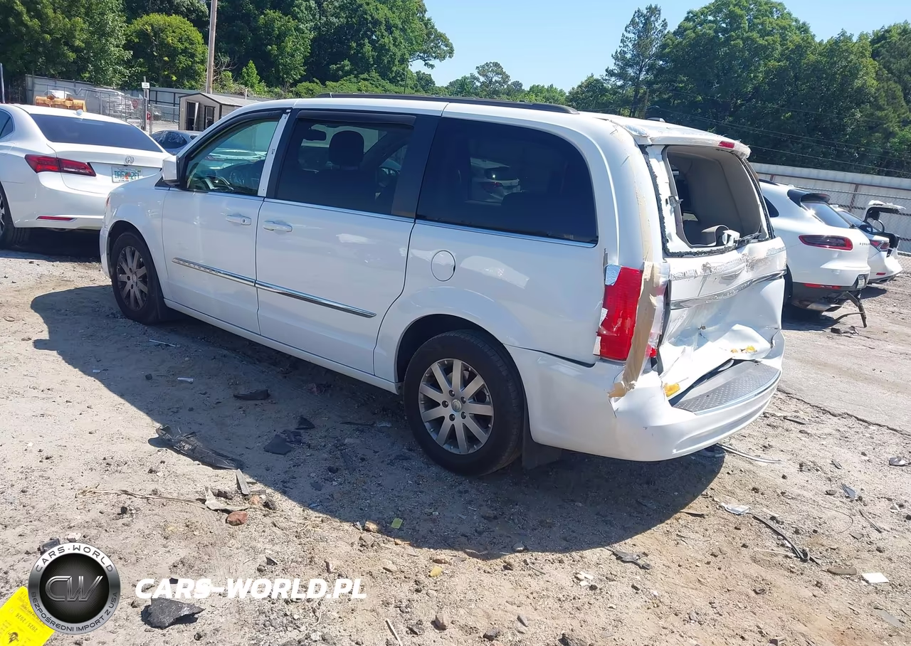 2016 Chrysler Town & Country Touring VIN:2C4RC1BG5GR148496 - 3