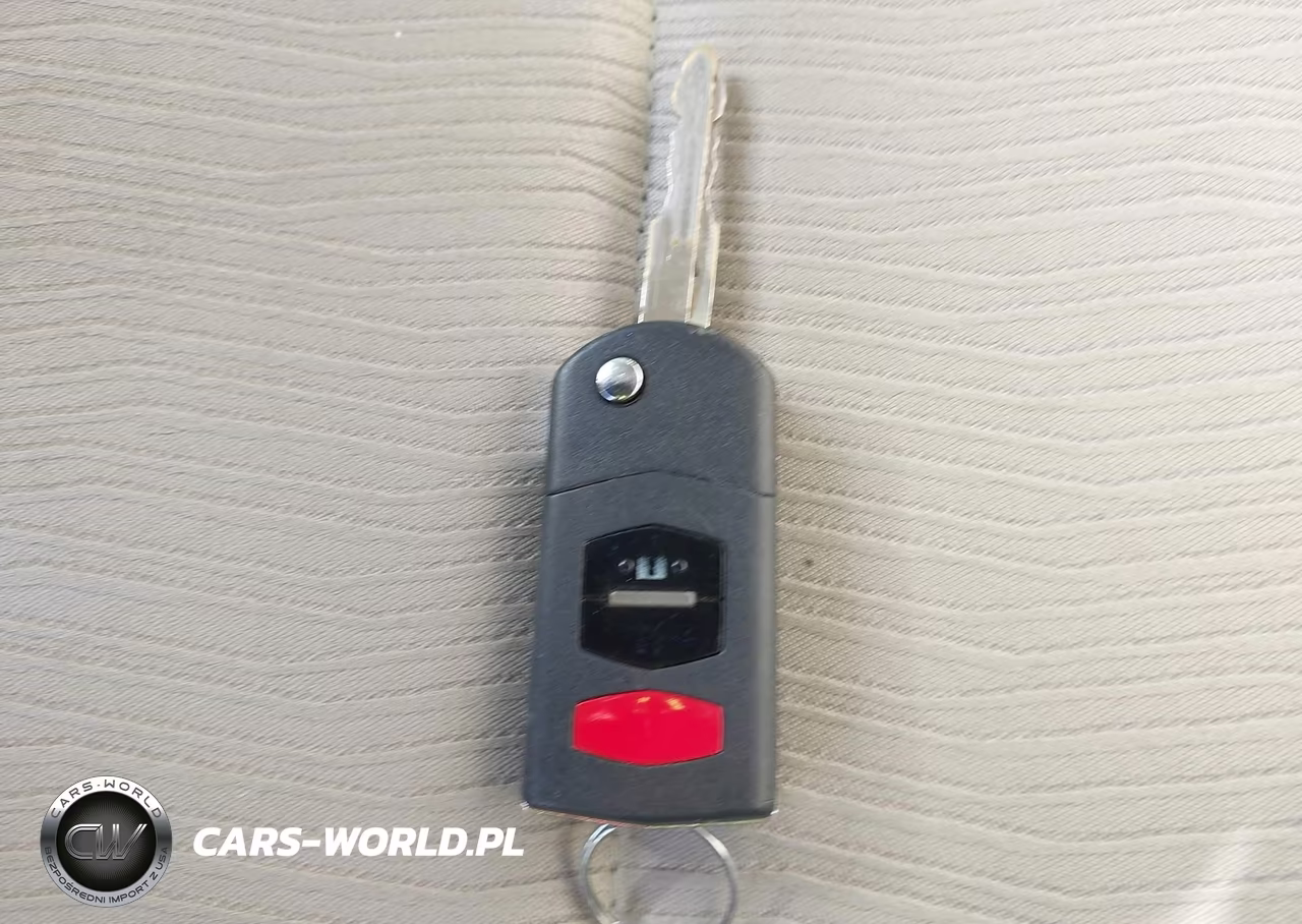 2010 Mazda Mazda5 Sport VIN:JM1CR2W33A0388701 - 11