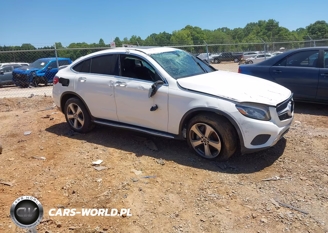 2019 Mercedes-Benz Glc Coupe 300 4Matic – zdjęcie 1 z 11