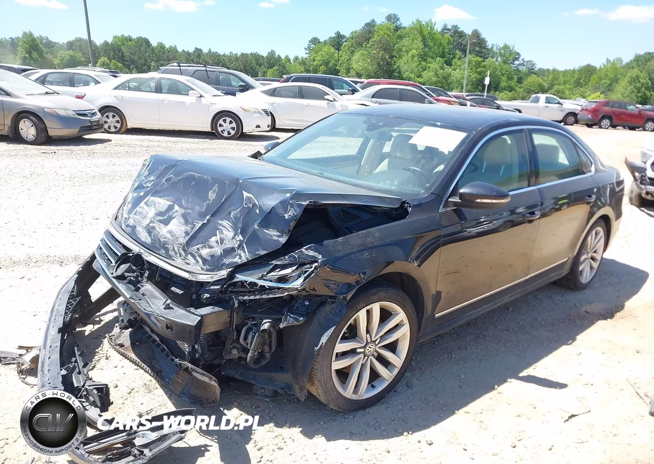 2017 Volkswagen Passat 1.8T Sel Premium VIN:1VWCT7A39HC029624 - 2