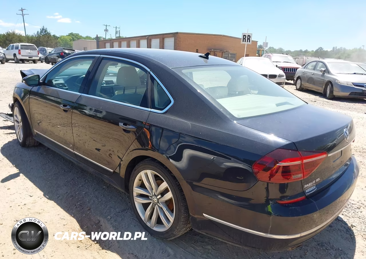2017 Volkswagen Passat 1.8T Sel Premium VIN:1VWCT7A39HC029624 - 3