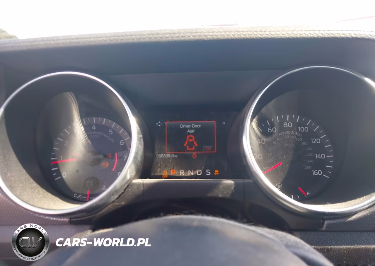 2020 Ford Mustang Ecoboost Fastback VIN:1FA6P8THXL5186097 - 7