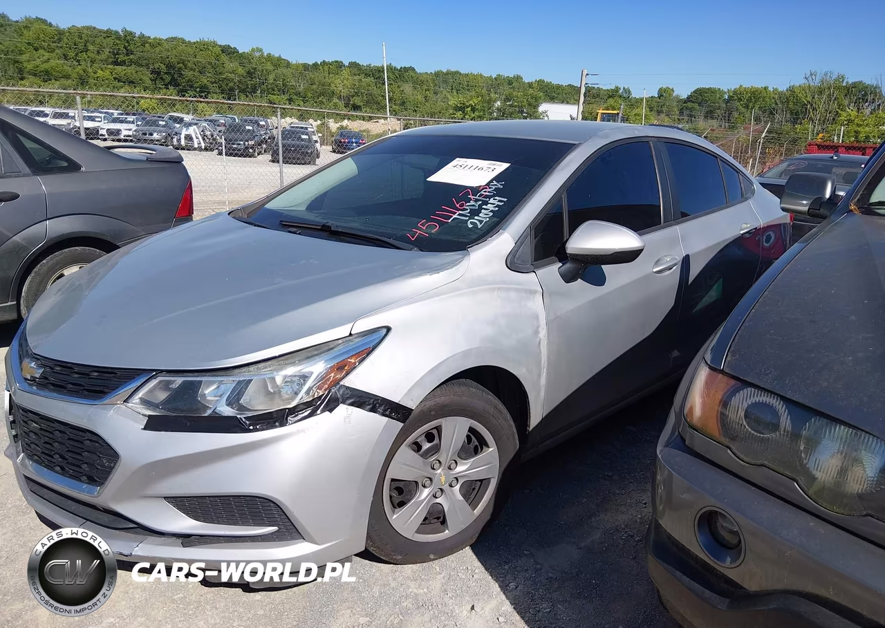 2017 Chevrolet Cruze Ls Auto VIN:1G1BC5SM8H7210449 - 2