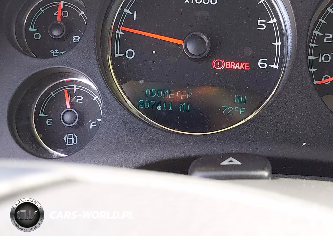 2009 Chevrolet Suburban 1500 Lt1 VIN:1GNFC26099R227580 - 15