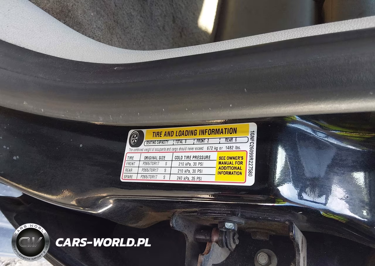 2009 Chevrolet Suburban 1500 Lt1 VIN:1GNFC26099R227580 - 9