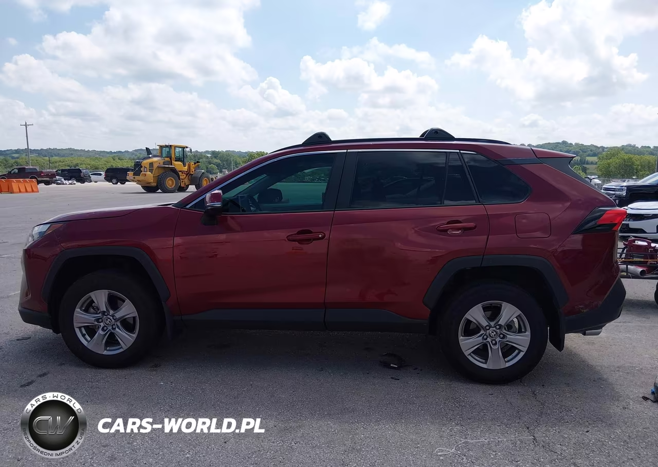 2025 Toyota Rav4 Xle VIN:2T3P1RFV9SW621593 - 14