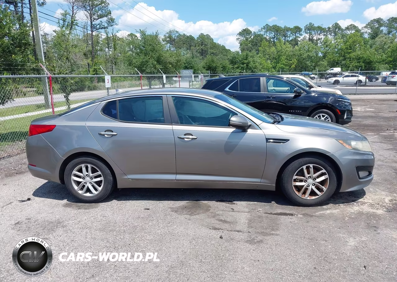 2013 Kia Optima Lx VIN:5XXGM4A70DG174399 - 12