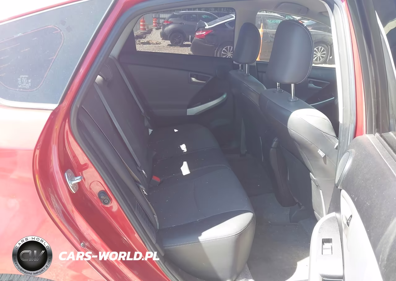 2013 Toyota Prius Four VIN:JTDKN3DU9D1716503 - 8