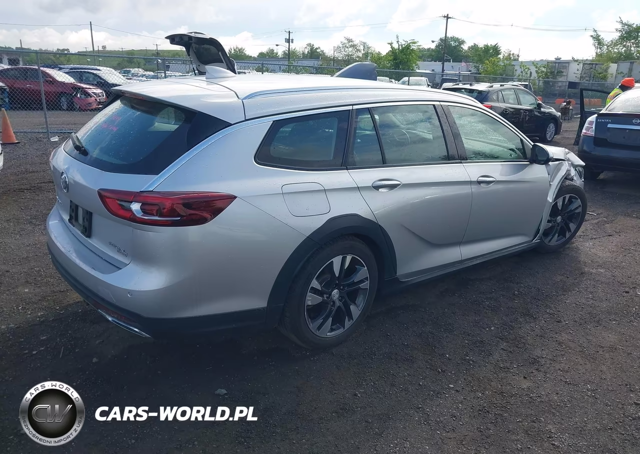 2018 Buick Regal Tourx Essence VIN:W04GV8SX3J1178063 - 4