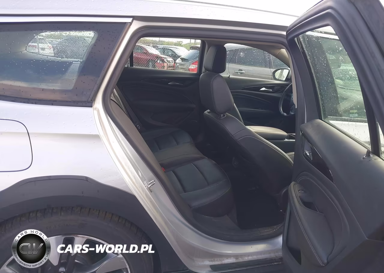 2018 Buick Regal Tourx Essence VIN:W04GV8SX3J1178063 - 8