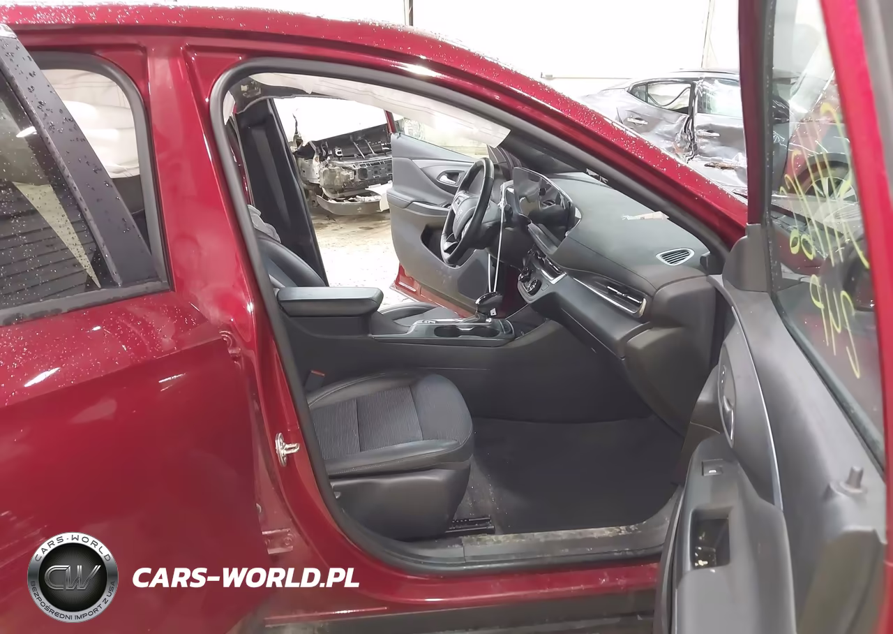 2024 Buick Envista Preferred Fwd VIN:KL47LAE2XRB045366 - 5