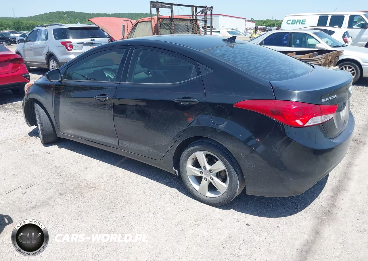 2013 Hyundai Elantra Gls VIN:KMHDH4AE9DU822236 - 3