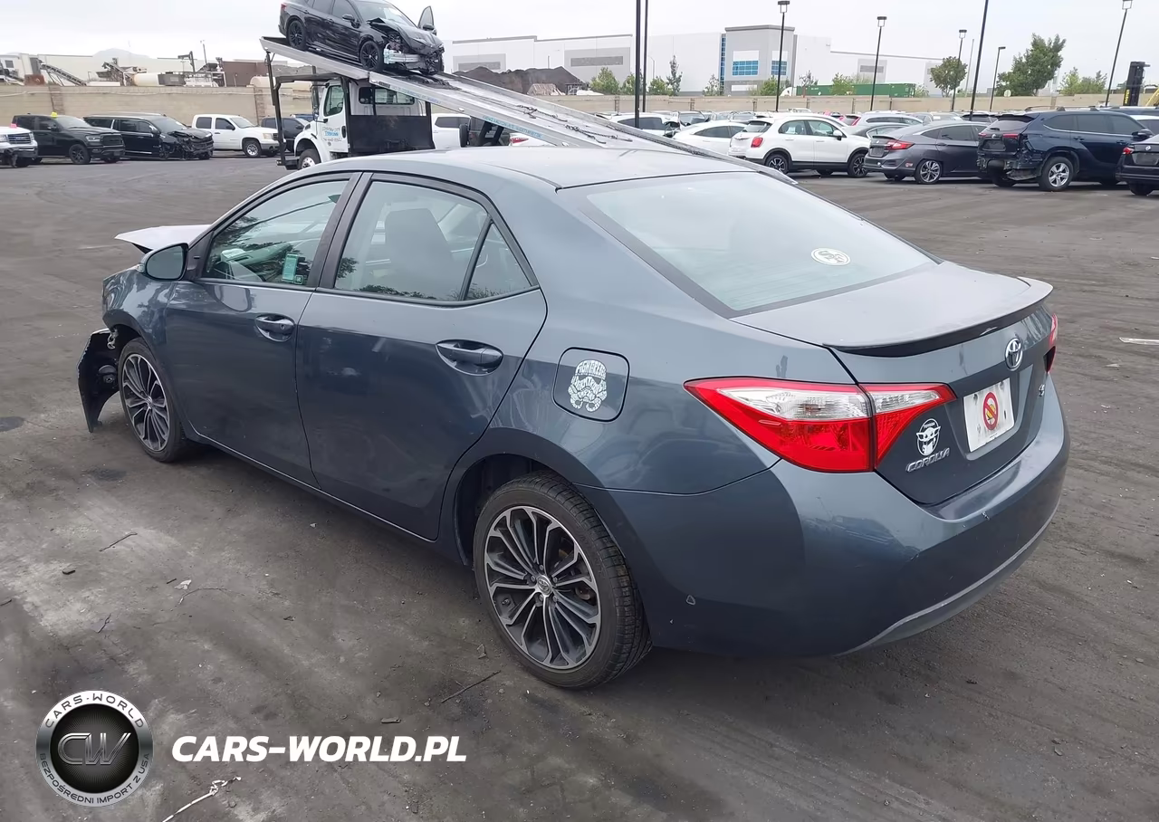 2015 Toyota Corolla S Plus VIN:5YFBURHE2FP297093 - 3