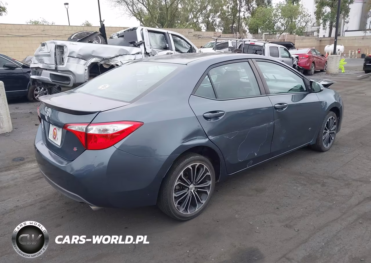 2015 Toyota Corolla S Plus VIN:5YFBURHE2FP297093 - 4