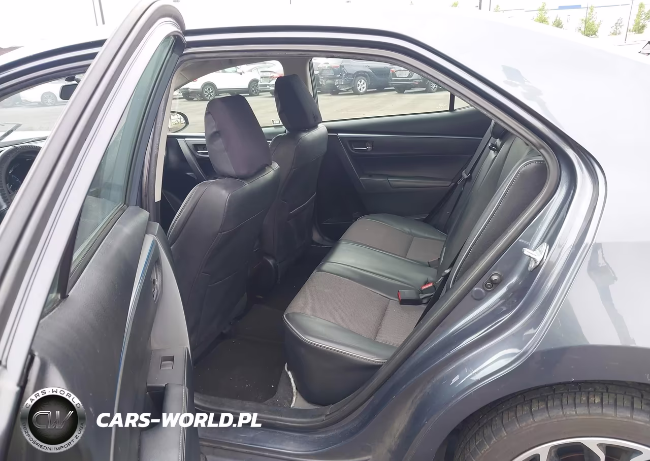 2015 Toyota Corolla S Plus VIN:5YFBURHE2FP297093 - 8