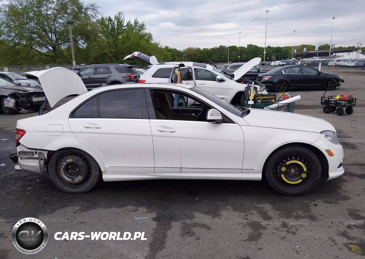 2009 Mercedes-Benz C 300 Luxury 4Matic-Sport 4Matic VIN:WDDGF81X79R065014 - 13