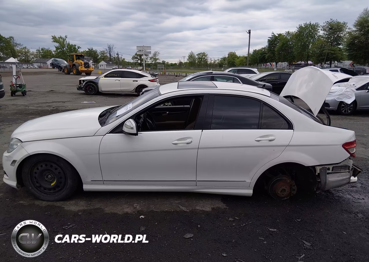 2009 Mercedes-Benz C 300 Luxury 4Matic-Sport 4Matic VIN:WDDGF81X79R065014 - 14