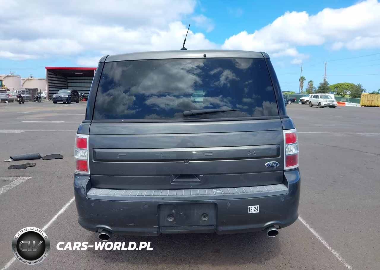 2018 Ford Flex Se VIN:2FMGK5B88JBA02177 - 16