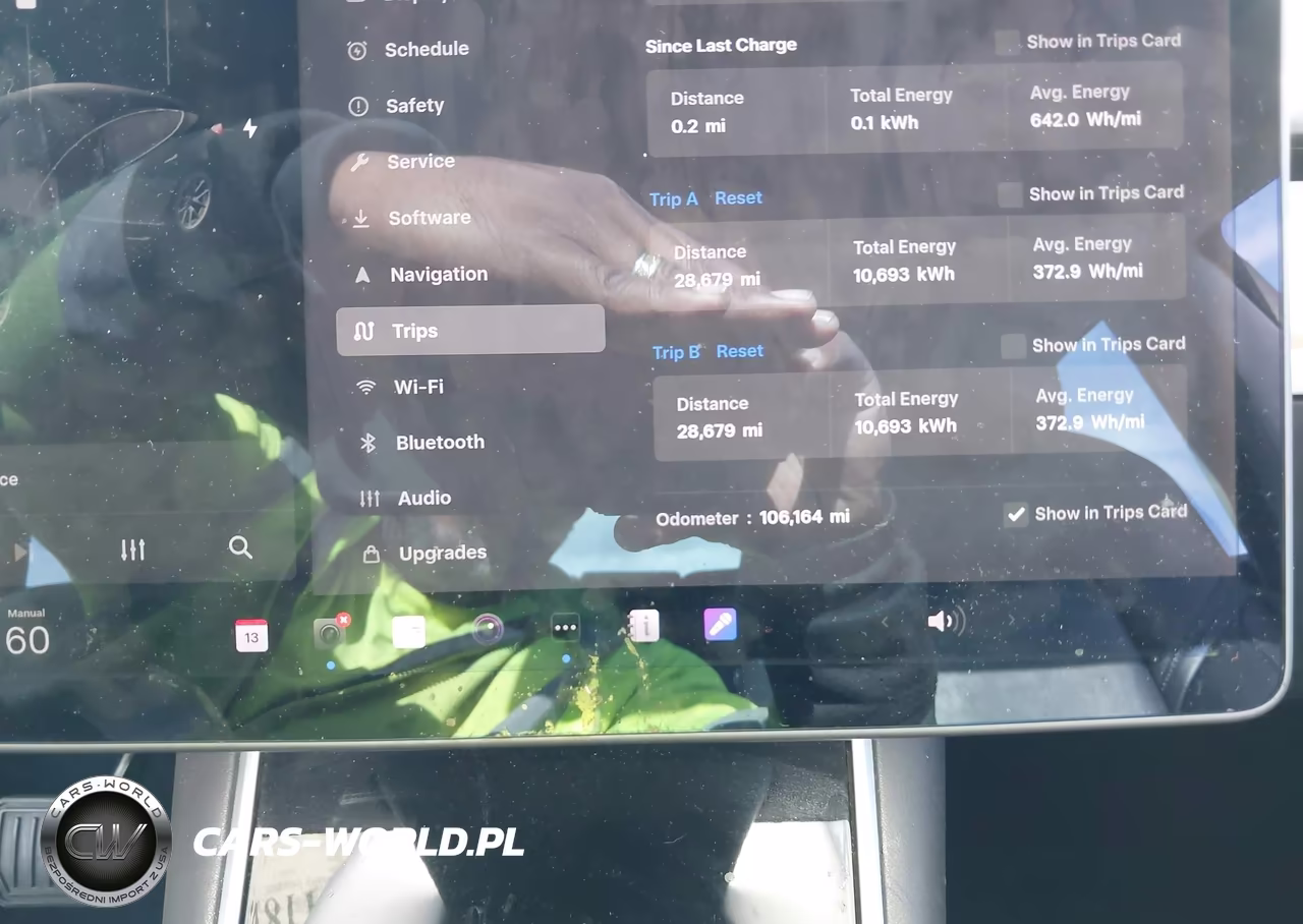 2018 Tesla Model 3 Long Range-Performance VIN:5YJ3E1EB1JF127227 - 7