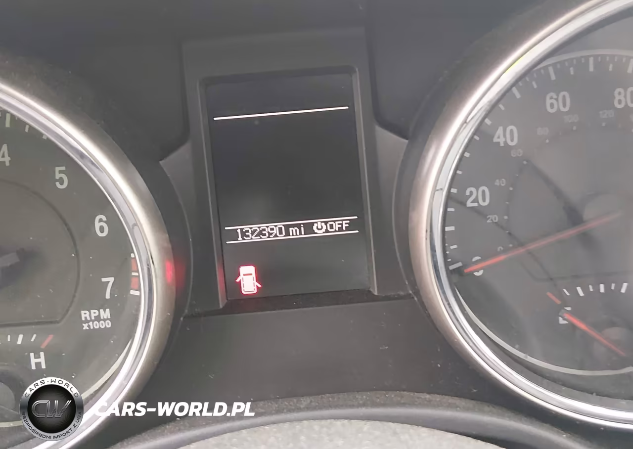2012 Jeep Grand Cherokee Laredo VIN:1C4RJFAG9CC332461 - 7