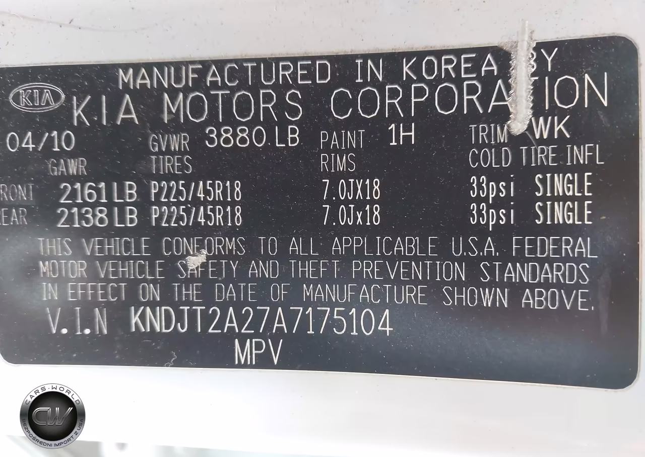 2010 Kia Soul + VIN:KNDJT2A27A7175104 - 9