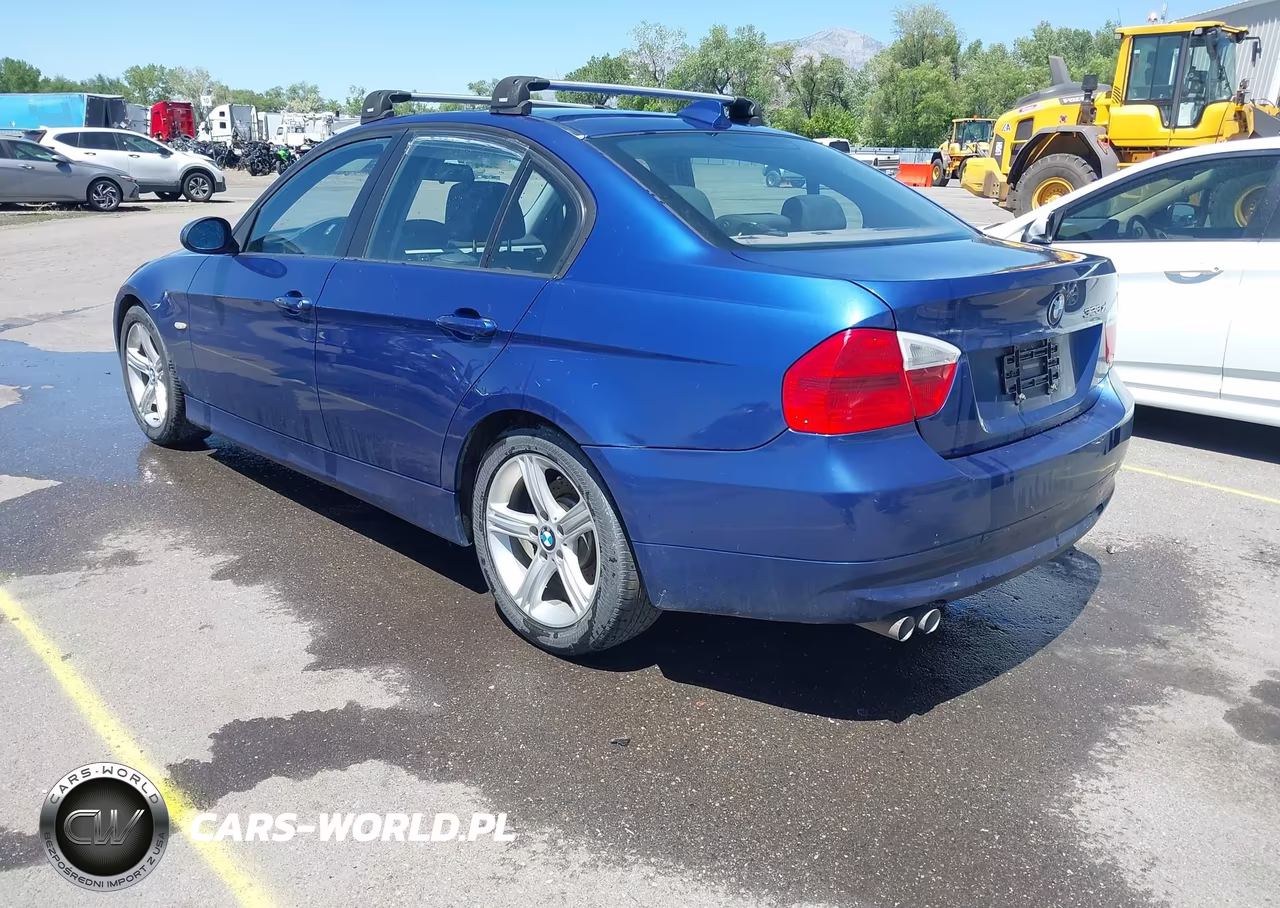 2007 BMW 328Xi VIN:WBAVC935X7KX54897 - 3