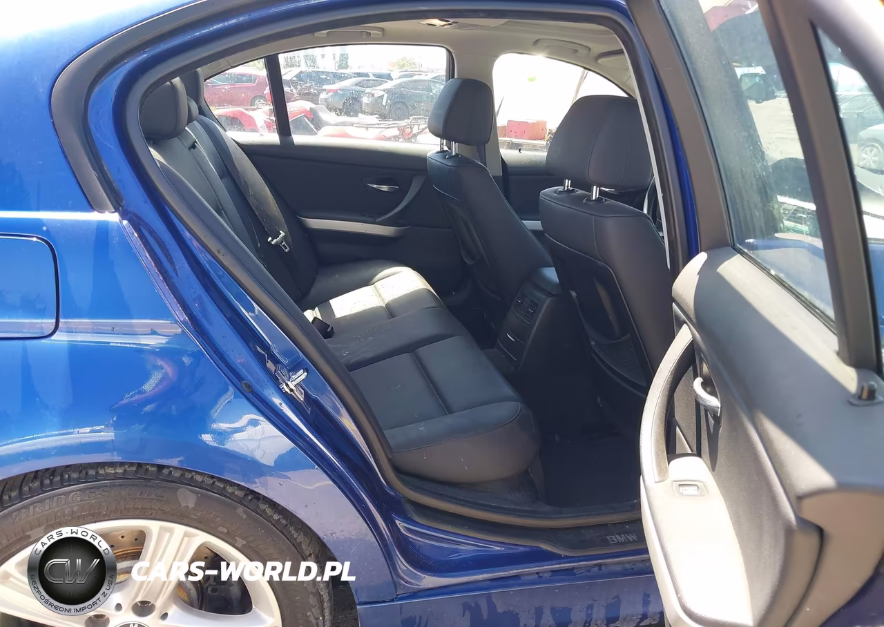 2007 BMW 328Xi VIN:WBAVC935X7KX54897 - 8