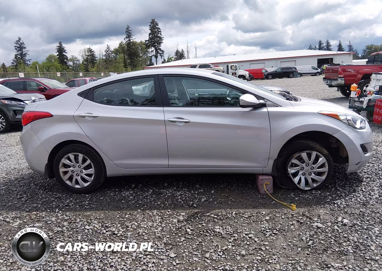 2012 Hyundai Elantra Gls VIN:5NPDH4AE0CH142349 - 13