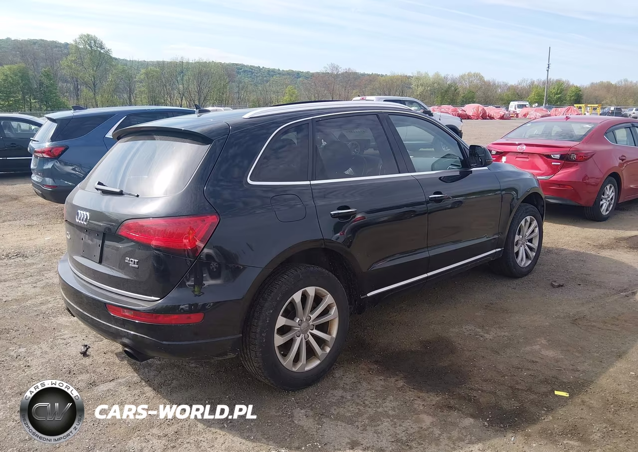 2015 Audi Q5 2.0T Premium VIN:WA1CFAFP7FA036173 - 4