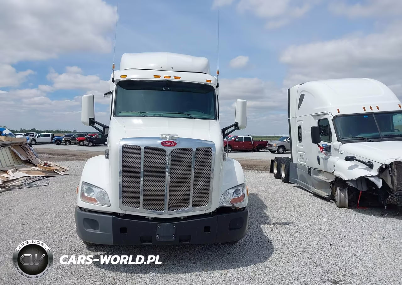 2019 Peterbilt 579 VIN:1XPBDP9X5KD622755 - 14
