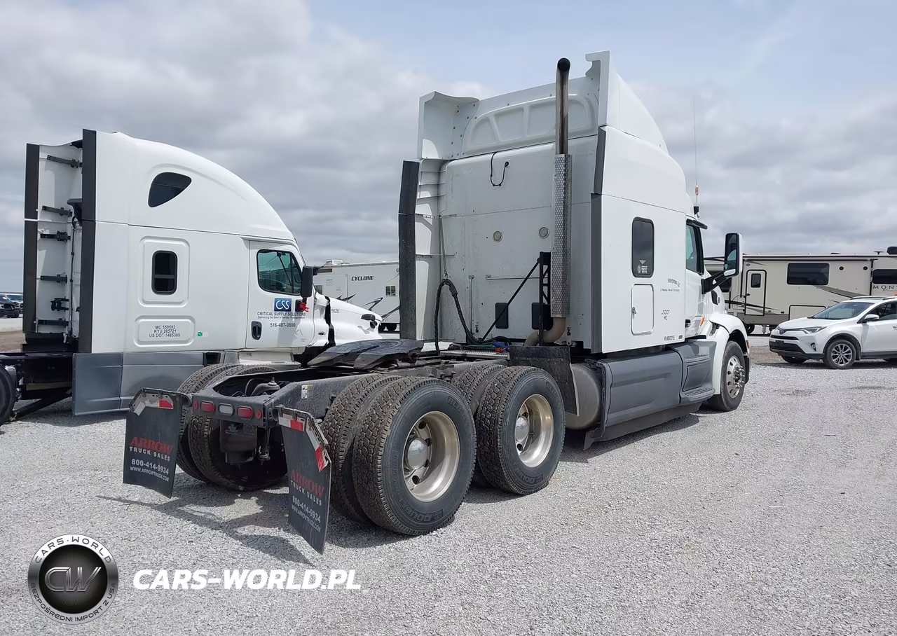 2019 Peterbilt 579 VIN:1XPBDP9X5KD622755 - 4