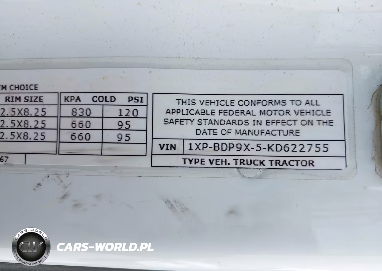 2019 Peterbilt 579 VIN:1XPBDP9X5KD622755 - 8