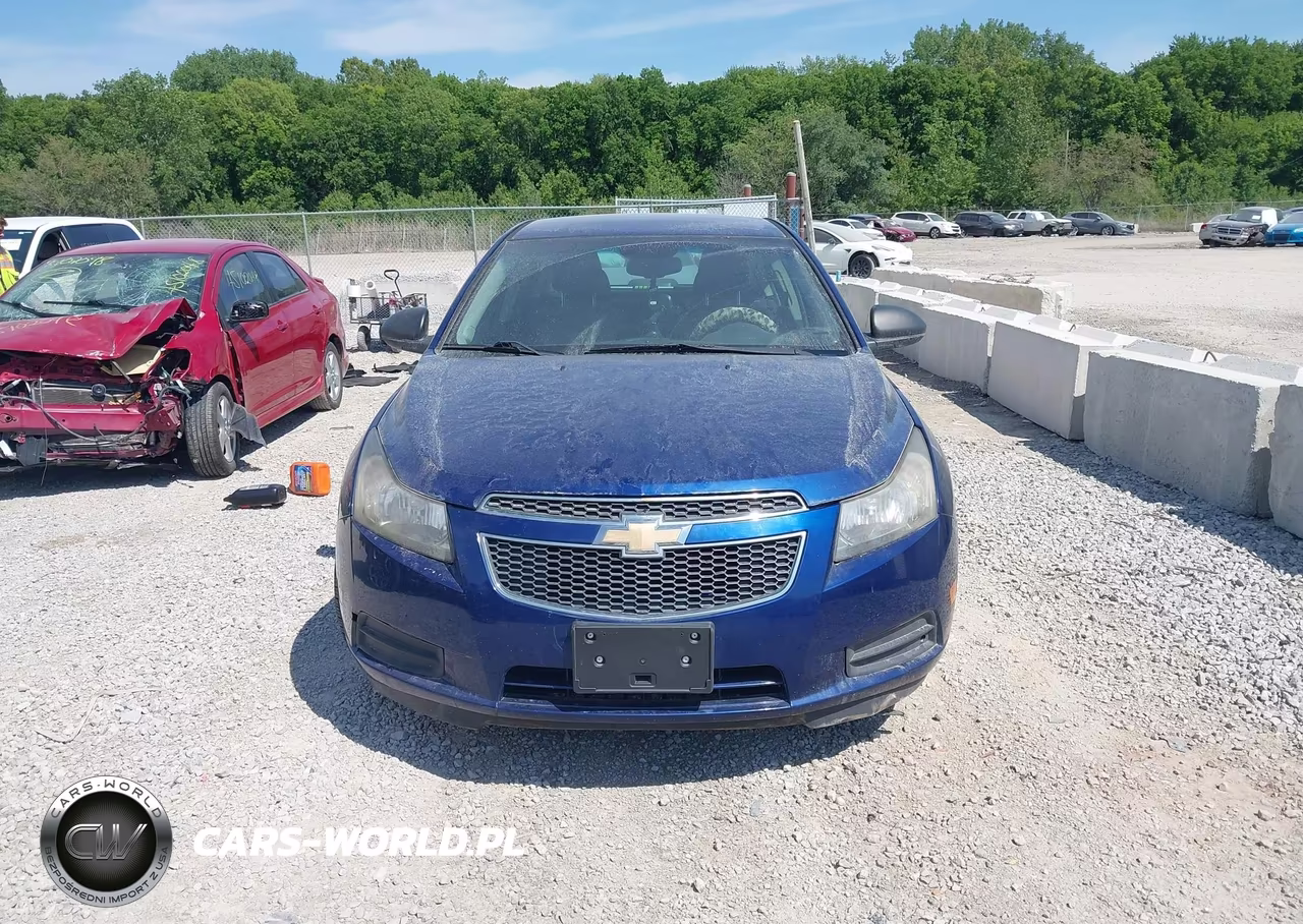 2012 Chevrolet Cruze Ls VIN:1G1PC5SHXC7389286 - 6