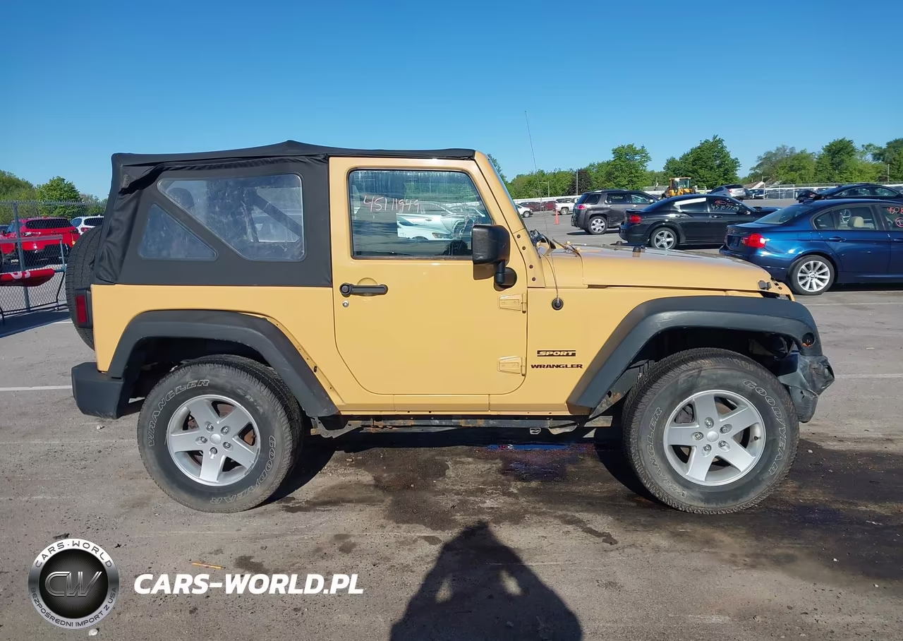 2014 Jeep Wrangler Sport VIN:1C4AJWAG1EL142668 - 13