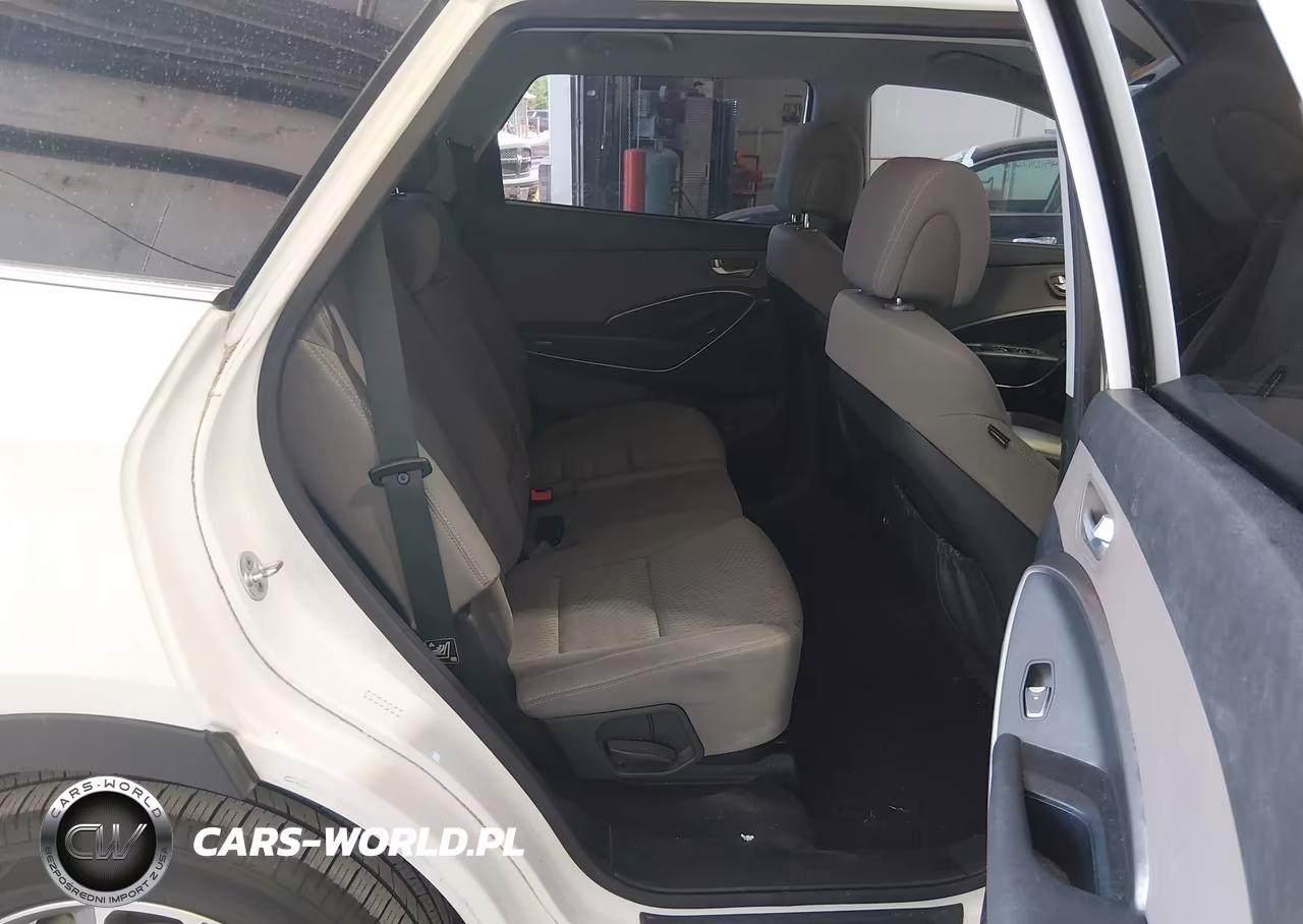 2017 Hyundai Santa Fe Se VIN:KM8SMDHF8HU167655 - 8