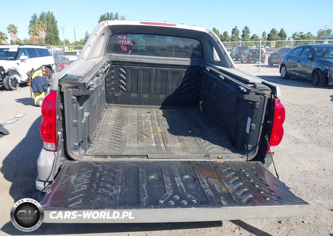 2002 Chevrolet Avalanche 1500 VIN:3GNEK13T52G186684 - 16