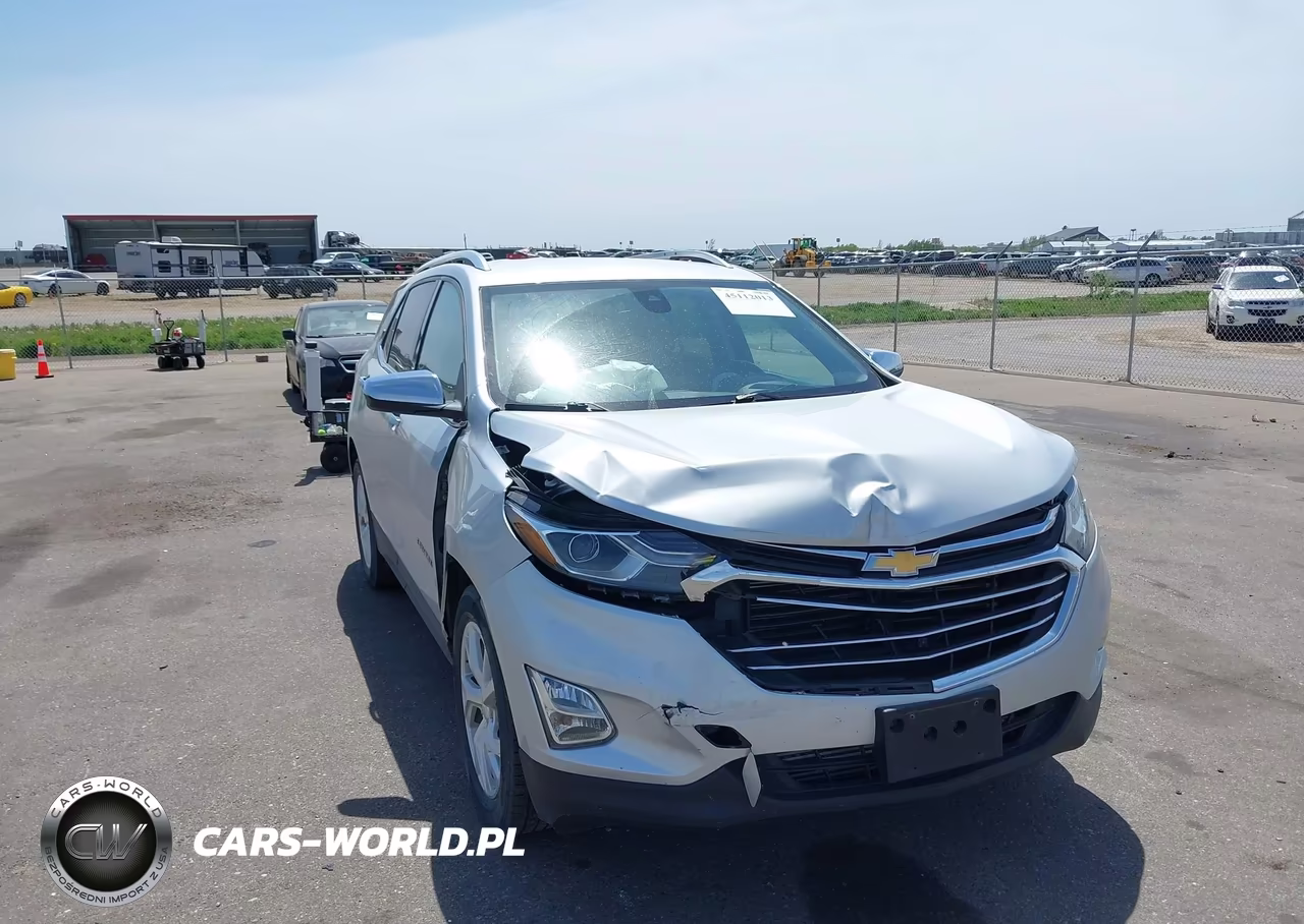 2018 Chevrolet Equinox Premier VIN:2GNAXVEV8J6269266 - 6